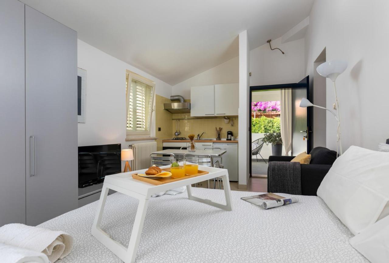 Milena Apartments 라벡 외부 사진